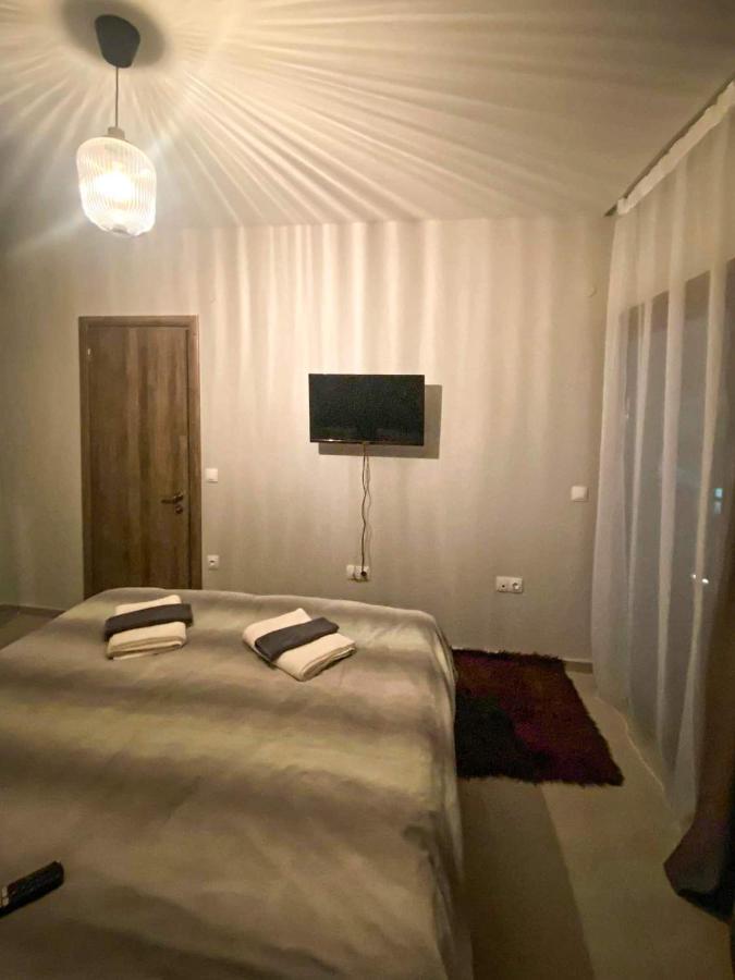 Tm Apartment No 2 - Scandinavian Style Aridaía Екстериор снимка