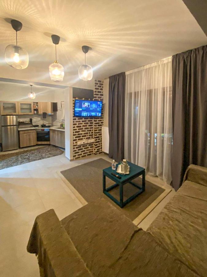 Tm Apartment No 2 - Scandinavian Style Aridaía Екстериор снимка